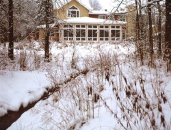 Common House in snow Common House in snow